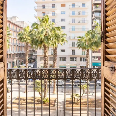 度假居 Landlord 71 - Private Balcony *